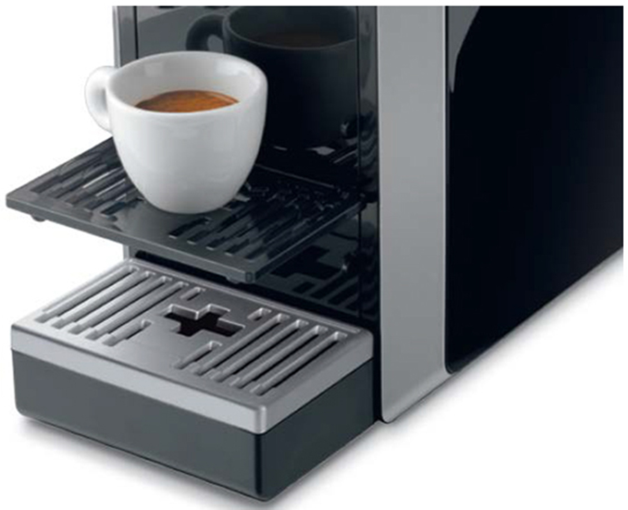 Kávovar BLACK - malé šálky